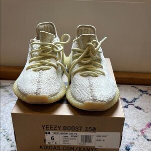 Yeezy Boost 350 V2 Butter Sneakers